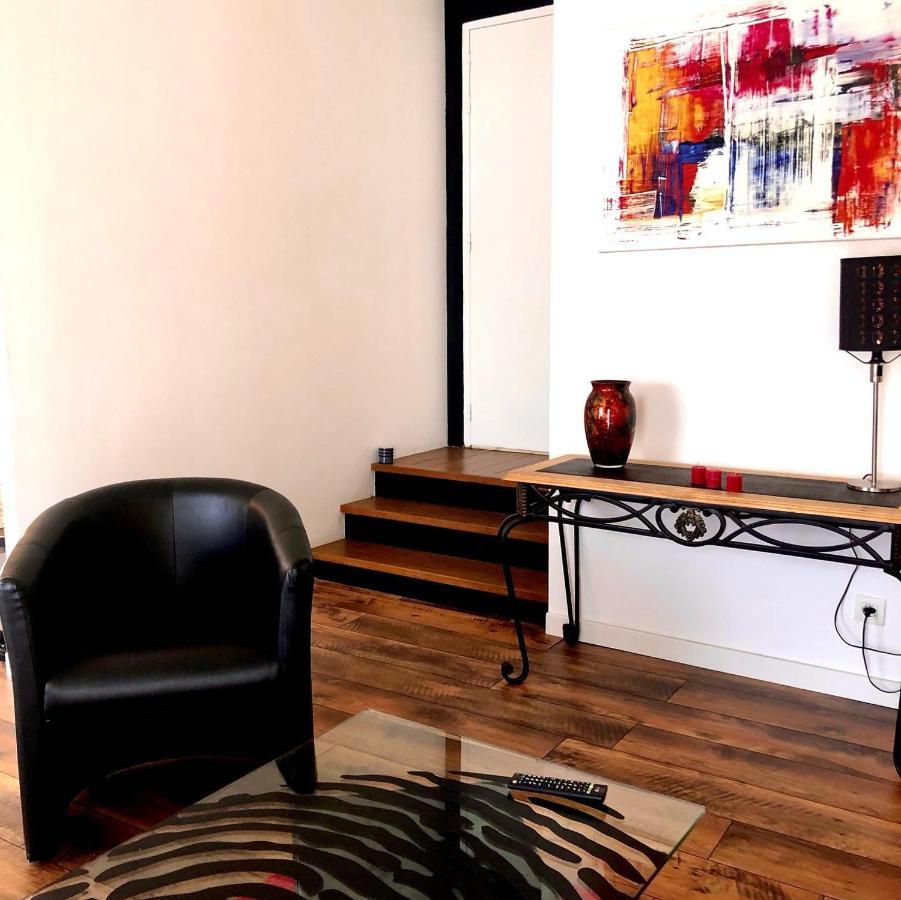 Le Dupe Aparthotel Brissac-Quince Bagian luar foto